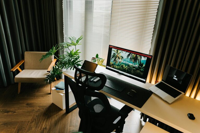 Tips for Creating a Cozy and Efficient Home Workspace
